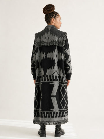Distinctive Fringe Knit Cardigan