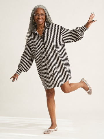 Audacious Wavy Striped Loose Shirt