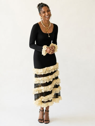 Elegant Ruffled Knit Maxi Dress