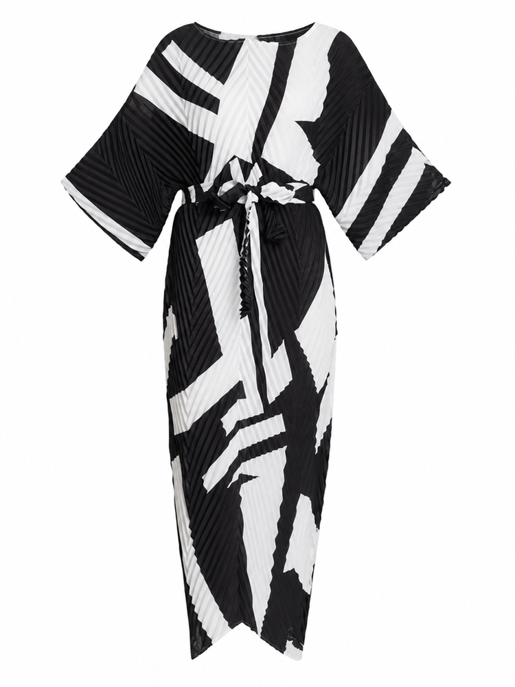 Audacious Pleated Pattern Maxi Dress