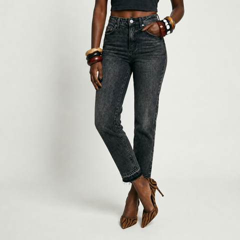 Confident Distressed Black Denim Jeans