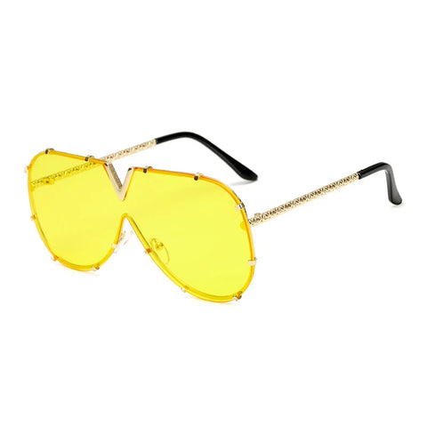 Confident Gold Oversized Sunglasses