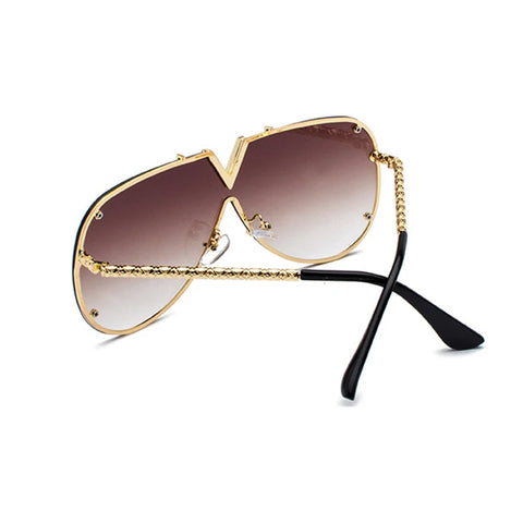 Confident Gold Oversized Sunglasses