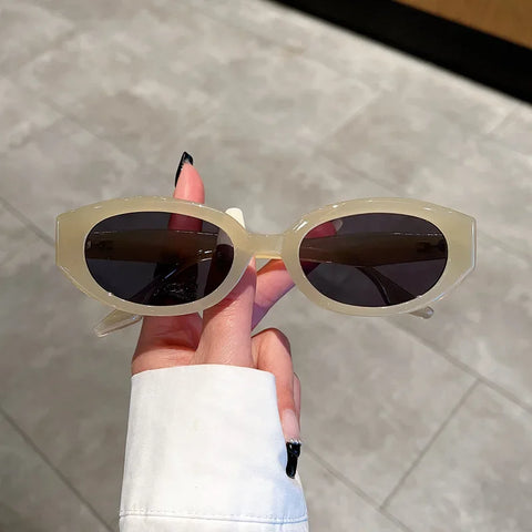 Confident Vintage Oval Sunglasses
