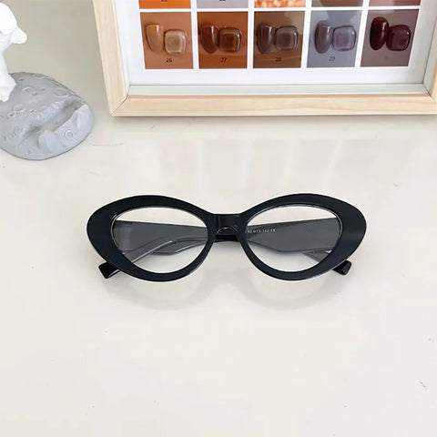 Radiant Vintage Cat Eye Sunglasses
