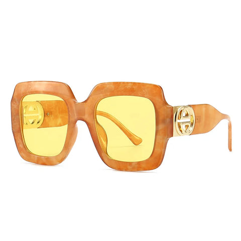 Confident Vintage Oversized Sunglasses
