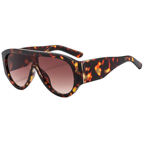 Audacious Gradient Oversized Sunglasses