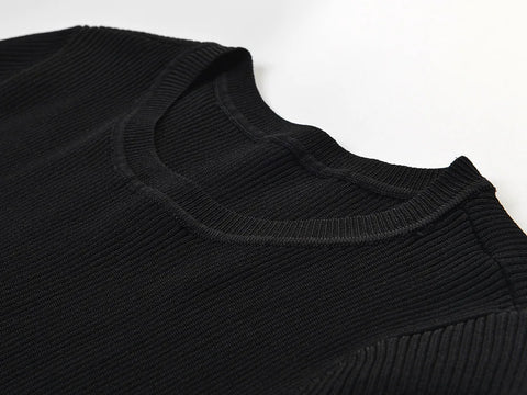 Confident Ruffled Slim Knit Top