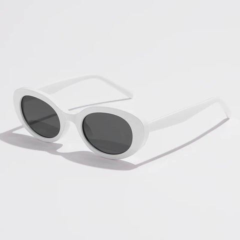 Bold Vintage Oval Sunglasses