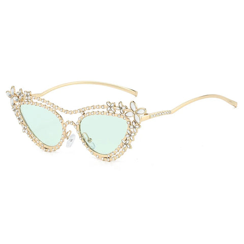 Daring Rhinestone Cat Eye Sunglasses
