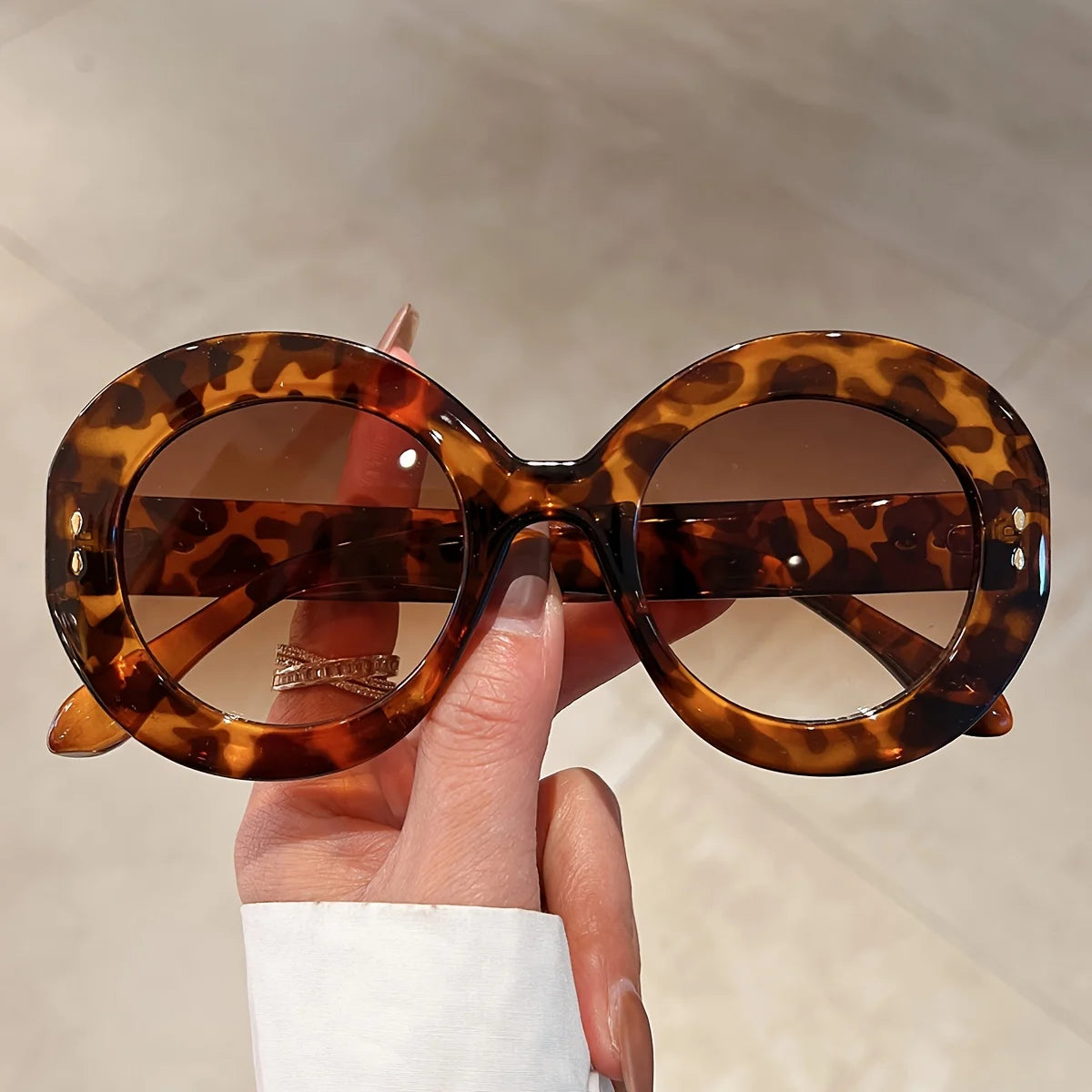 Fearless Round Gradient Sunglasses