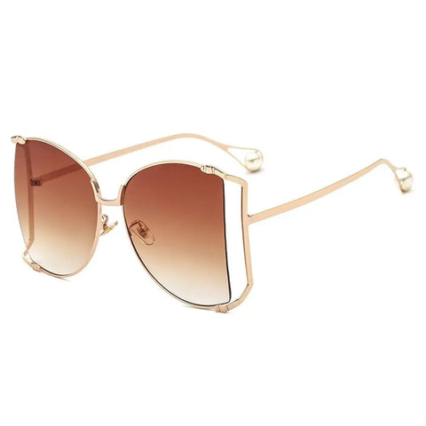 Confident Gold Oversized Sunglasses