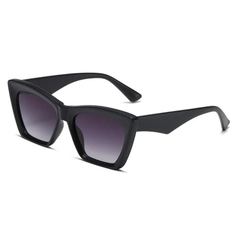 Daring Cat Eye Sunglasses