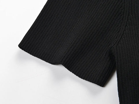 Confident Ruffled Slim Knit Top