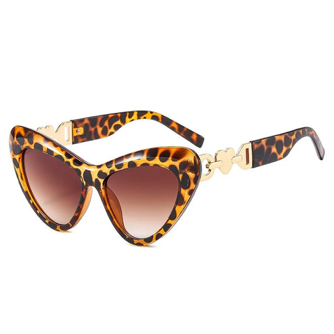 Confident Vintage Cat Eye Sunglasses