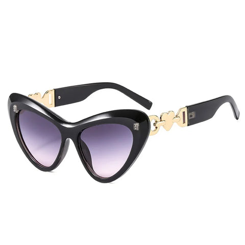 Confident Vintage Cat Eye Sunglasses