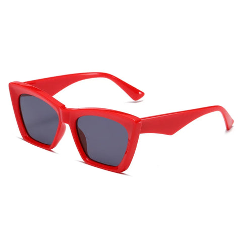 Daring Cat Eye Sunglasses